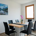 Pj & Wellness - Hot Tub & Sauna - Free Parking Cerklje na Gorenjskem