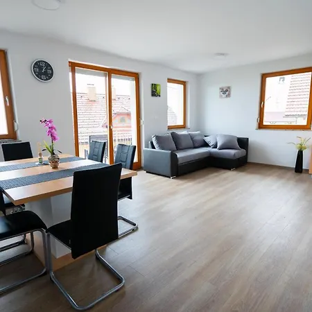 Pj & Wellness - Hot Tub & Sauna - Free Parking 4* Cerklje na Gorenjskem