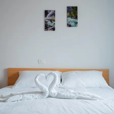 Pj & Wellness - Hot Tub & Sauna - Free Parking Aparthotel