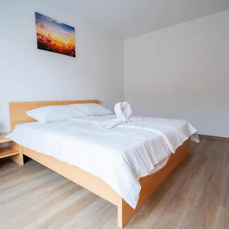 Pjagodic & Wellness Aparthotel *