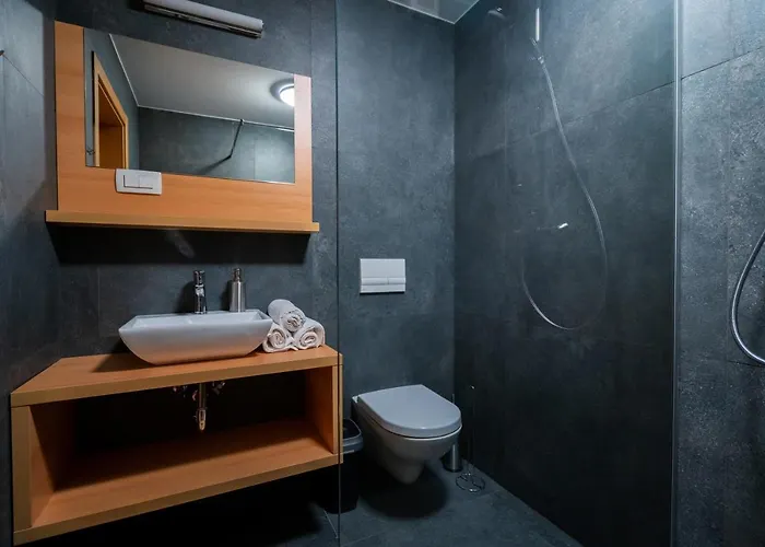 Pjagodic & Wellness 4*